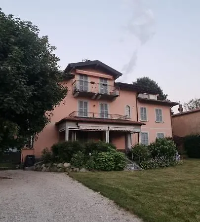 La Maison Rose *